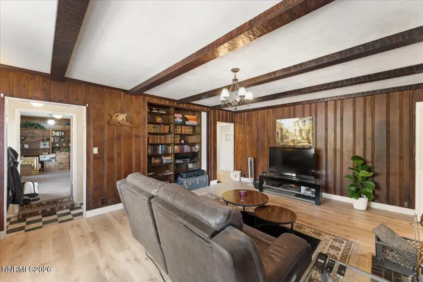 3850 Plumas, Reno, Nevada 89509, 8 Bedrooms Bedrooms, ,5 BathroomsBathrooms,Residential,Residential,Plumas,260005460