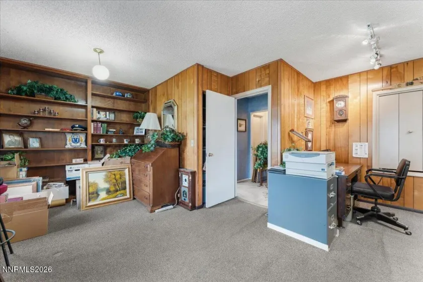 3850 Plumas, Reno, Nevada 89509, 8 Bedrooms Bedrooms, ,5 BathroomsBathrooms,Residential,Residential,Plumas,260005460