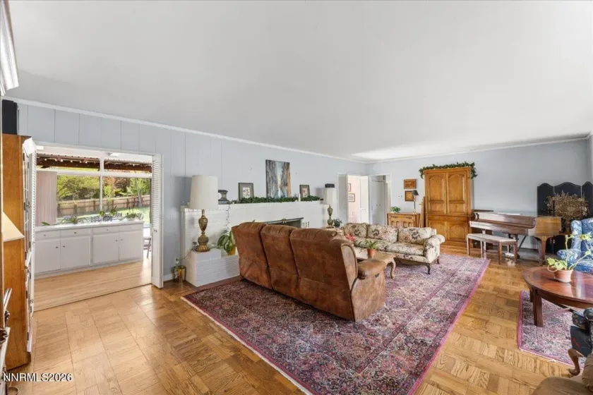 3850 Plumas, Reno, Nevada 89509, 8 Bedrooms Bedrooms, ,5 BathroomsBathrooms,Residential,Residential,Plumas,260005460