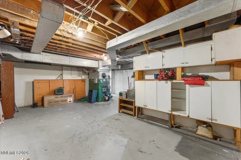 3850 Plumas, Reno, Nevada 89509, 8 Bedrooms Bedrooms, ,5 BathroomsBathrooms,Residential,Residential,Plumas,260005460