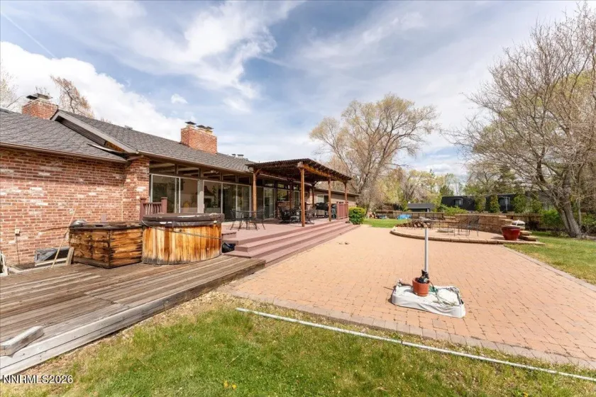 3850 Plumas, Reno, Nevada 89509, 8 Bedrooms Bedrooms, ,5 BathroomsBathrooms,Residential,Residential,Plumas,260005460