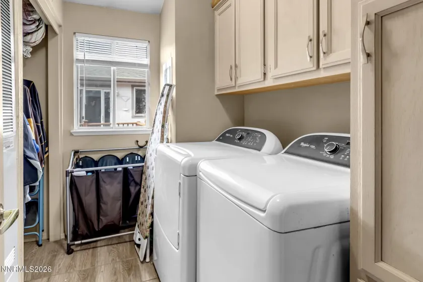 55 Cour De La Cedrant, Sparks, Nevada 89434, 3 Bedrooms Bedrooms, ,2 BathroomsBathrooms,Residential,Residential,Cour De La Cedrant,260005463