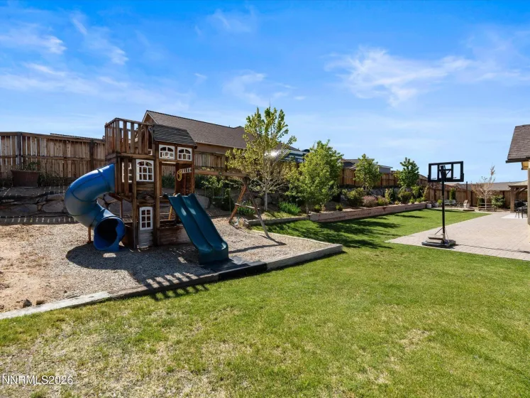11682 Vista Park, Sparks, Nevada 89441, 3 Bedrooms Bedrooms, ,3 BathroomsBathrooms,Residential,Residential,Vista Park,260005471