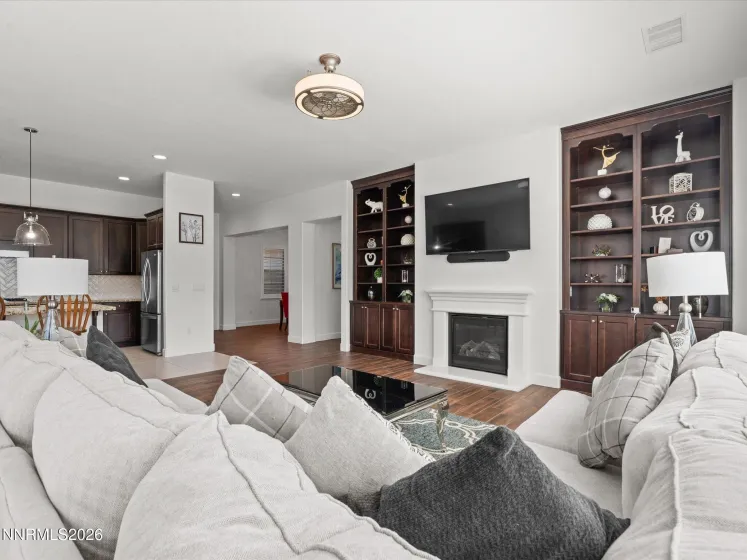11682 Vista Park, Sparks, Nevada 89441, 3 Bedrooms Bedrooms, ,3 BathroomsBathrooms,Residential,Residential,Vista Park,260005471