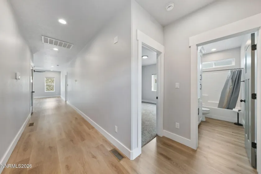 2605 Platinum, Elko, Nevada 89801, 5 Bedrooms Bedrooms, ,3 BathroomsBathrooms,Residential,Residential,Platinum,260005472