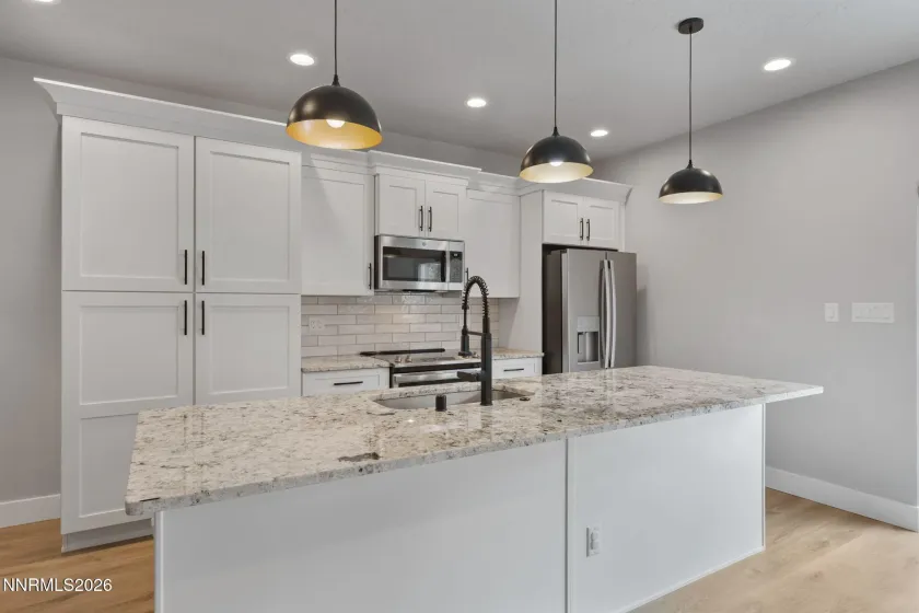2605 Platinum, Elko, Nevada 89801, 5 Bedrooms Bedrooms, ,3 BathroomsBathrooms,Residential,Residential,Platinum,260005472