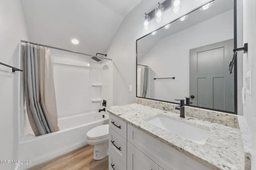 2605 Platinum, Elko, Nevada 89801, 5 Bedrooms Bedrooms, ,3 BathroomsBathrooms,Residential,Residential,Platinum,260005472