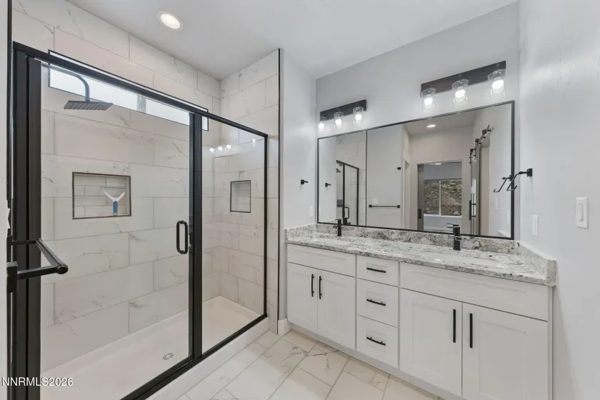 2605 Platinum, Elko, Nevada 89801, 5 Bedrooms Bedrooms, ,3 BathroomsBathrooms,Residential,Residential,Platinum,260005472