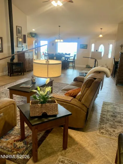 1530 Moss, Gardnerville, Nevada 89410, 3 Bedrooms Bedrooms, ,3 BathroomsBathrooms,Residential,Residential,Moss,260005477