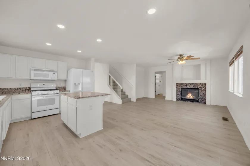 4065 Kings Row, Reno, Nevada 89503, 4 Bedrooms Bedrooms, ,3 BathroomsBathrooms,Residential,Residential,Kings Row,260005478