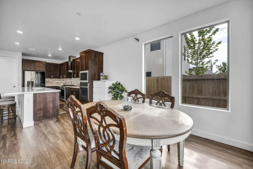 2926 Earthstone, Sparks, Nevada 89436, 4 Bedrooms Bedrooms, ,3 BathroomsBathrooms,Residential,Residential,Earthstone,260005483