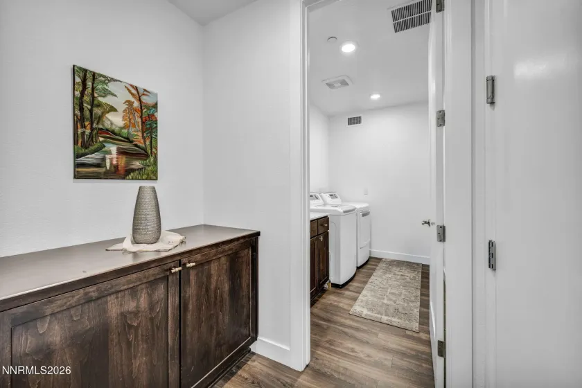 2926 Earthstone, Sparks, Nevada 89436, 4 Bedrooms Bedrooms, ,3 BathroomsBathrooms,Residential,Residential,Earthstone,260005483