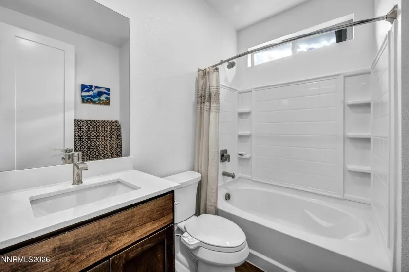 2926 Earthstone, Sparks, Nevada 89436, 4 Bedrooms Bedrooms, ,3 BathroomsBathrooms,Residential,Residential,Earthstone,260005483