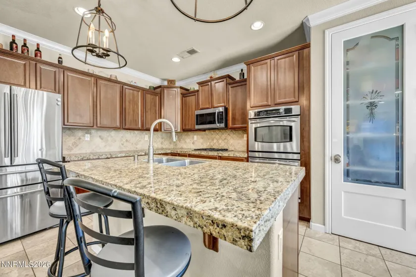 7305 Windswept, Sparks, Nevada 89436, 4 Bedrooms Bedrooms, ,3 BathroomsBathrooms,Residential,Residential,Windswept,260005484