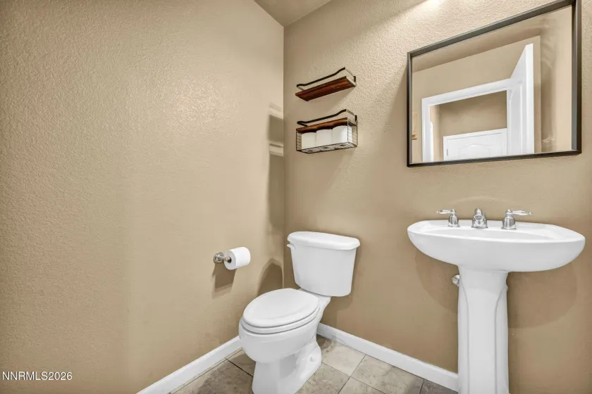 7305 Windswept, Sparks, Nevada 89436, 4 Bedrooms Bedrooms, ,3 BathroomsBathrooms,Residential,Residential,Windswept,260005484