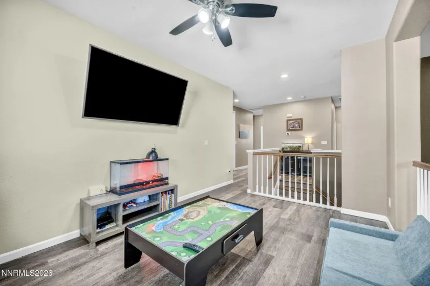 7305 Windswept, Sparks, Nevada 89436, 4 Bedrooms Bedrooms, ,3 BathroomsBathrooms,Residential,Residential,Windswept,260005484