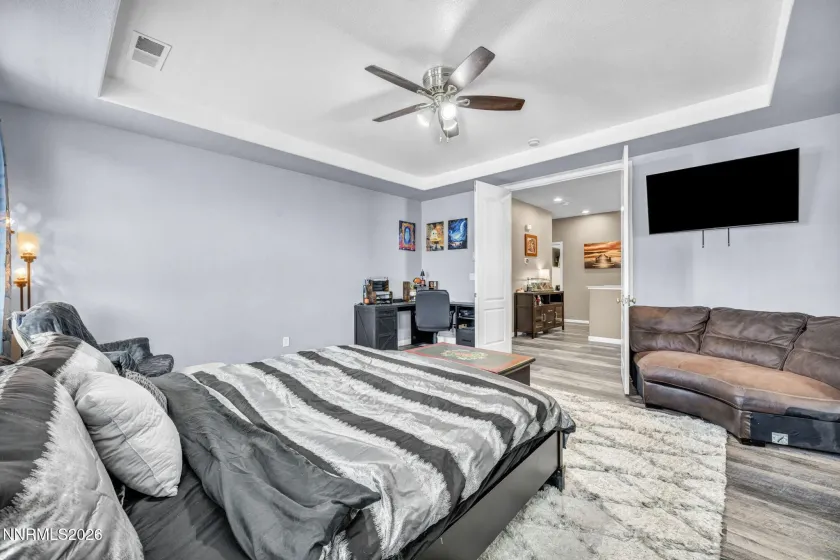 7305 Windswept, Sparks, Nevada 89436, 4 Bedrooms Bedrooms, ,3 BathroomsBathrooms,Residential,Residential,Windswept,260005484