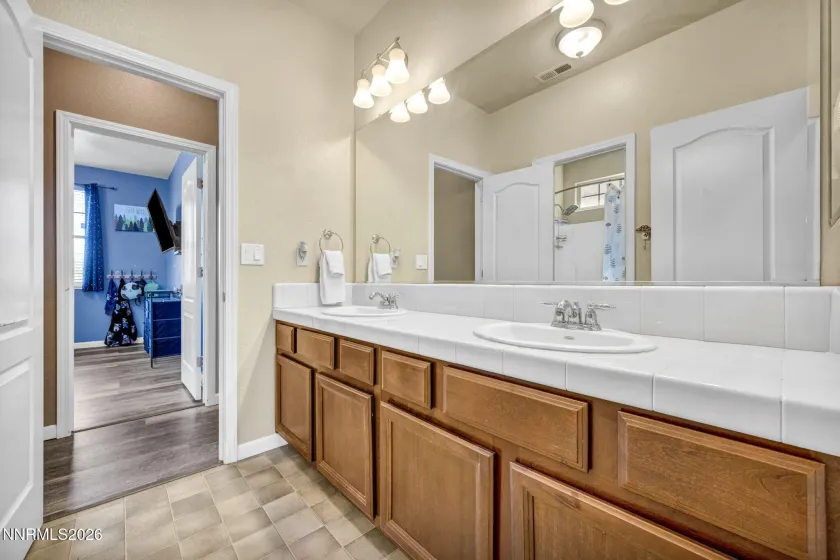 7305 Windswept, Sparks, Nevada 89436, 4 Bedrooms Bedrooms, ,3 BathroomsBathrooms,Residential,Residential,Windswept,260005484