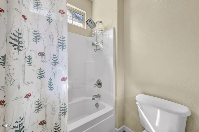 7305 Windswept, Sparks, Nevada 89436, 4 Bedrooms Bedrooms, ,3 BathroomsBathrooms,Residential,Residential,Windswept,260005484