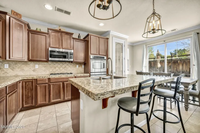 7305 Windswept, Sparks, Nevada 89436, 4 Bedrooms Bedrooms, ,3 BathroomsBathrooms,Residential,Residential,Windswept,260005484