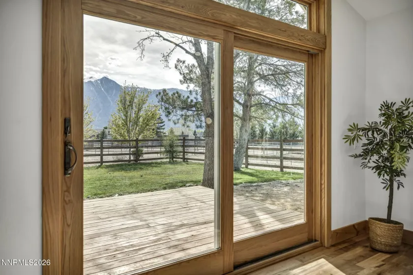 1097 Meadowlark, Gardnerville, Nevada 89460, 5 Bedrooms Bedrooms, ,3 BathroomsBathrooms,Residential,Residential,Meadowlark,260005485