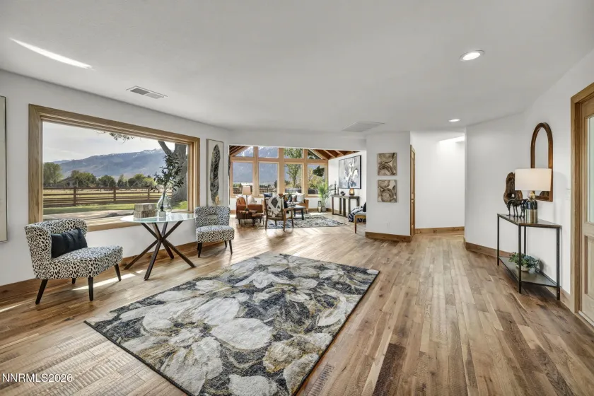 1097 Meadowlark, Gardnerville, Nevada 89460, 5 Bedrooms Bedrooms, ,3 BathroomsBathrooms,Residential,Residential,Meadowlark,260005485