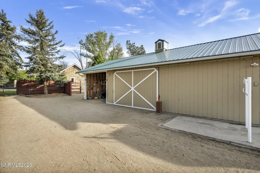 1097 Meadowlark, Gardnerville, Nevada 89460, 5 Bedrooms Bedrooms, ,3 BathroomsBathrooms,Residential,Residential,Meadowlark,260005485