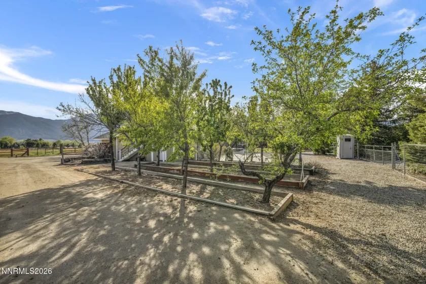 1097 Meadowlark, Gardnerville, Nevada 89460, 5 Bedrooms Bedrooms, ,3 BathroomsBathrooms,Residential,Residential,Meadowlark,260005485