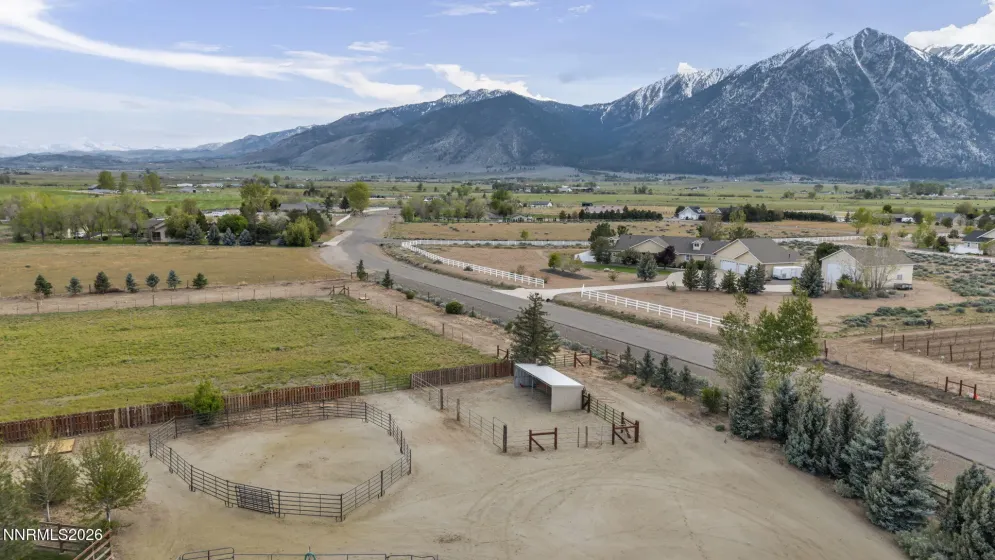 1097 Meadowlark, Gardnerville, Nevada 89460, 5 Bedrooms Bedrooms, ,3 BathroomsBathrooms,Residential,Residential,Meadowlark,260005485