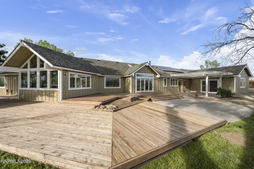 1097 Meadowlark, Gardnerville, Nevada 89460, 5 Bedrooms Bedrooms, ,3 BathroomsBathrooms,Residential,Residential,Meadowlark,260005485