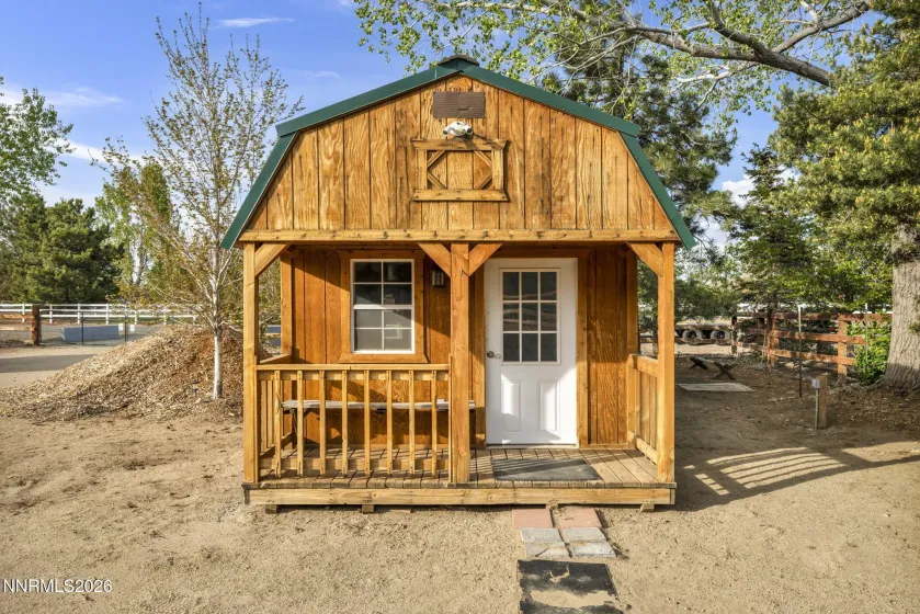 1097 Meadowlark, Gardnerville, Nevada 89460, 5 Bedrooms Bedrooms, ,3 BathroomsBathrooms,Residential,Residential,Meadowlark,260005485