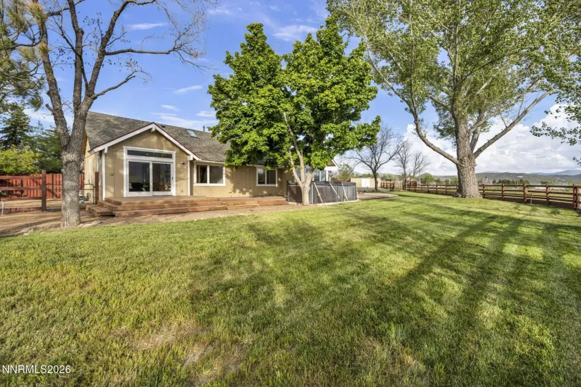 1097 Meadowlark, Gardnerville, Nevada 89460, 5 Bedrooms Bedrooms, ,3 BathroomsBathrooms,Residential,Residential,Meadowlark,260005485
