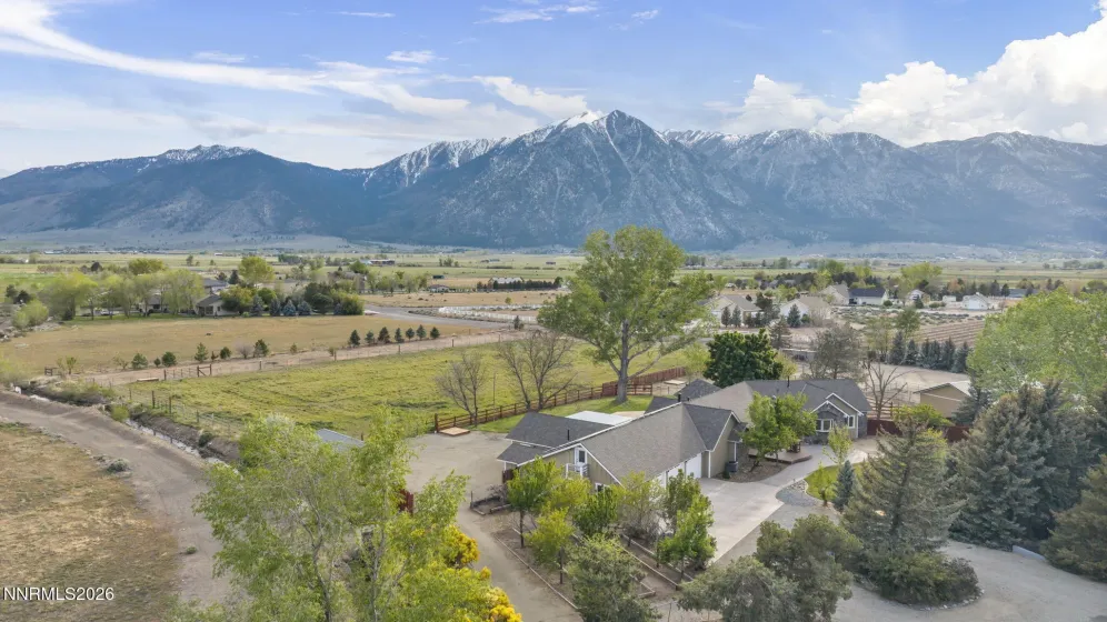 1097 Meadowlark, Gardnerville, Nevada 89460, 5 Bedrooms Bedrooms, ,3 BathroomsBathrooms,Residential,Residential,Meadowlark,260005485