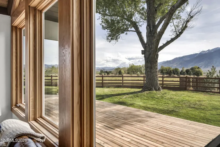 1097 Meadowlark, Gardnerville, Nevada 89460, 5 Bedrooms Bedrooms, ,3 BathroomsBathrooms,Residential,Residential,Meadowlark,260005485