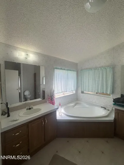 3525 Soda Lake, Fallon, Nevada 89406, 3 Bedrooms Bedrooms, ,2 BathroomsBathrooms,Residential,Residential,Soda Lake,260005489