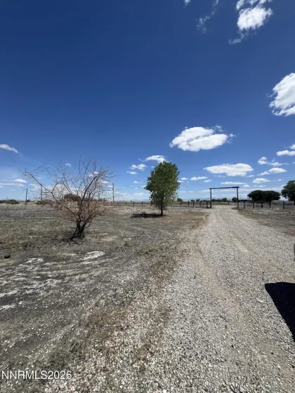3525 Soda Lake, Fallon, Nevada 89406, 3 Bedrooms Bedrooms, ,2 BathroomsBathrooms,Residential,Residential,Soda Lake,260005489