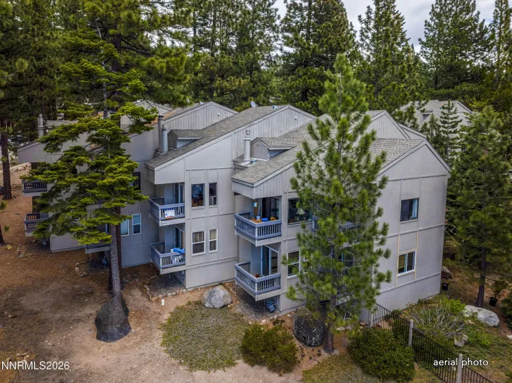 807 Alder, Incline Village, Nevada 89451, 2 Bedrooms Bedrooms, ,2 BathroomsBathrooms,Residential,Residential,Alder,260005499