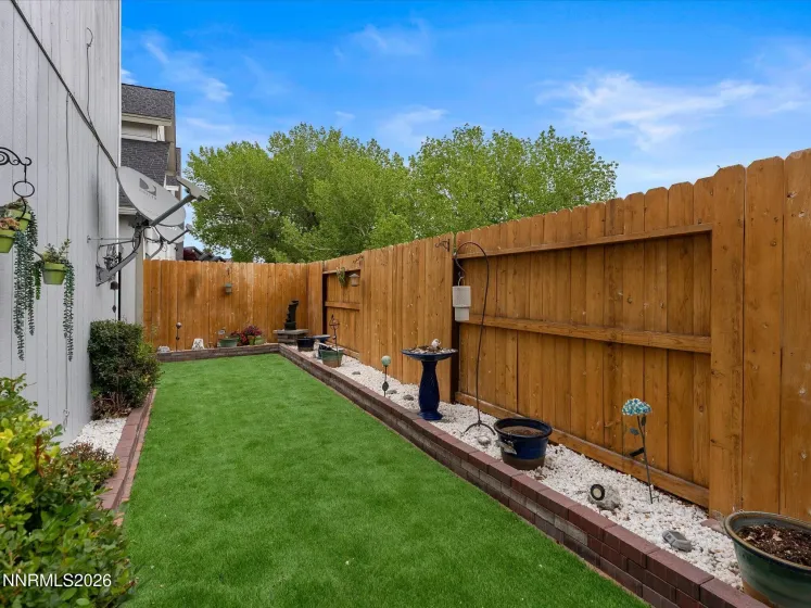 1353 Molly, Carson City, Nevada 89706, 3 Bedrooms Bedrooms, ,3 BathroomsBathrooms,Residential,Residential,Molly,260005506