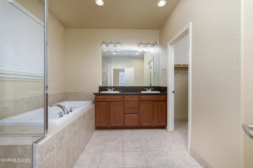 3750 Coastal, Reno, Nevada 89512, 3 Bedrooms Bedrooms, ,2 BathroomsBathrooms,Residential,Residential,Coastal,260005507