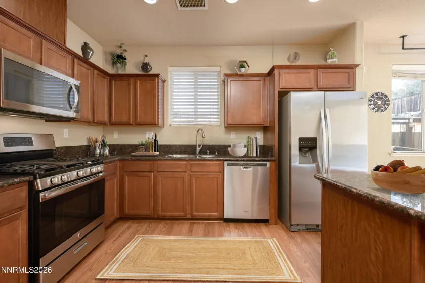 3750 Coastal, Reno, Nevada 89512, 3 Bedrooms Bedrooms, ,2 BathroomsBathrooms,Residential,Residential,Coastal,260005507