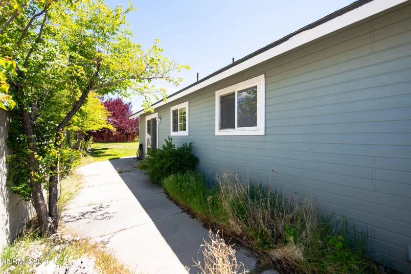 1284 Kyndal, Gardnerville, Nevada 89460, 3 Bedrooms Bedrooms, ,2 BathroomsBathrooms,Residential,Residential,Kyndal,260005509