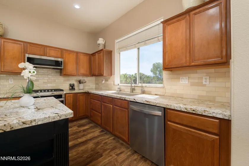 3392 Long, Minden, Nevada 89423, 3 Bedrooms Bedrooms, ,3 BathroomsBathrooms,Residential,Residential,Long,260005511