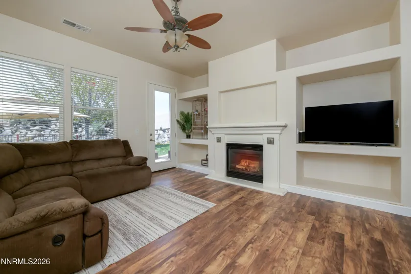 3392 Long, Minden, Nevada 89423, 3 Bedrooms Bedrooms, ,3 BathroomsBathrooms,Residential,Residential,Long,260005511