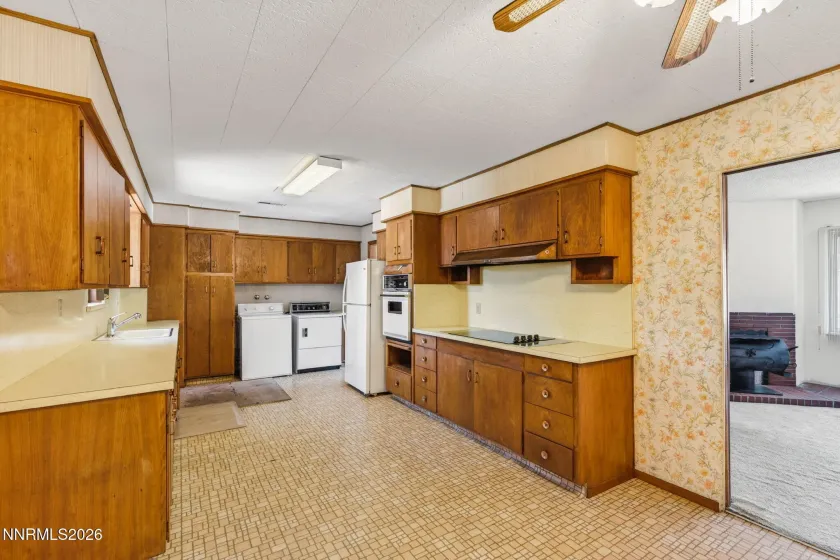 825 Capitol Hill, Reno, Nevada 89502, 2 Bedrooms Bedrooms, ,2 BathroomsBathrooms,Residential,Residential,Capitol Hill,260005514