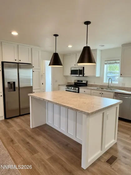 9345 Fleetwood, Reno, Nevada 89506, 4 Bedrooms Bedrooms, ,2 BathroomsBathrooms,Residential,Residential,Fleetwood,260005516