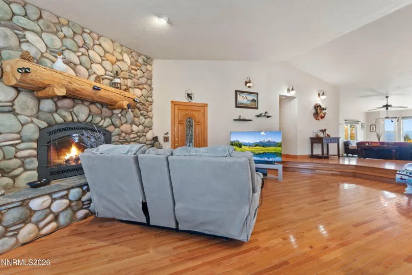 480 Duck Hill, Washoe Valley, Nevada 89704, 3 Bedrooms Bedrooms, ,3 BathroomsBathrooms,Residential,Residential,Duck Hill,260005522