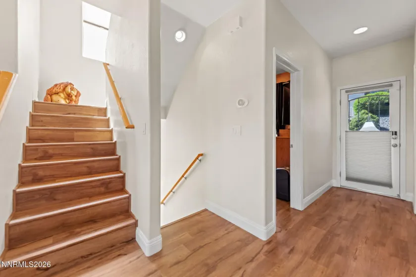 1350 Thompson, Carson City, Nevada 89703, 3 Bedrooms Bedrooms, ,3 BathroomsBathrooms,Residential,Residential,Thompson,260005525