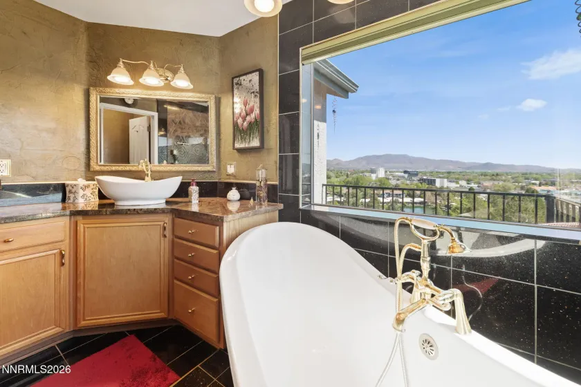 1350 Thompson, Carson City, Nevada 89703, 3 Bedrooms Bedrooms, ,3 BathroomsBathrooms,Residential,Residential,Thompson,260005525