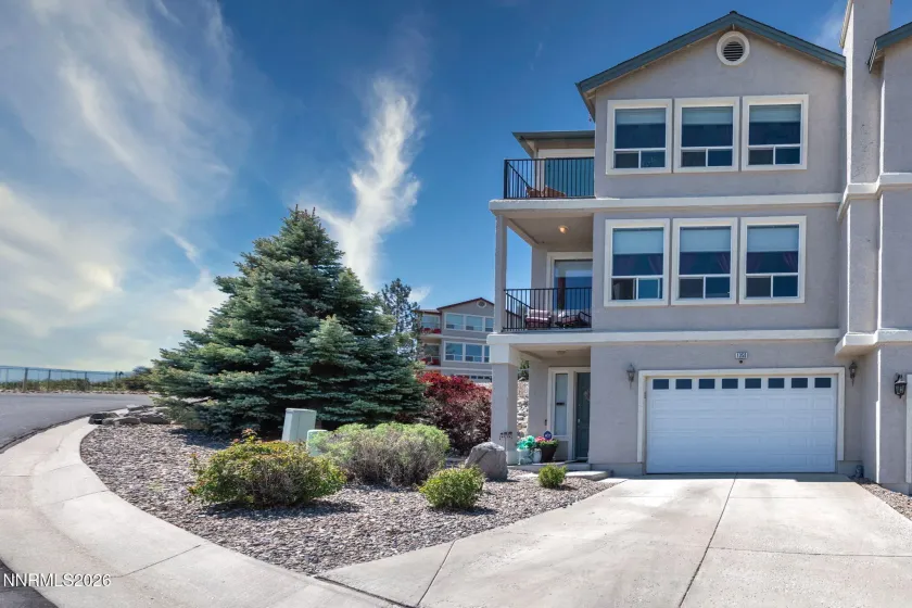 1350 Thompson, Carson City, Nevada 89703, 3 Bedrooms Bedrooms, ,3 BathroomsBathrooms,Residential,Residential,Thompson,260005525