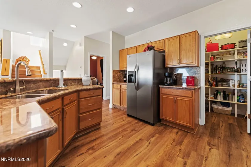 1350 Thompson, Carson City, Nevada 89703, 3 Bedrooms Bedrooms, ,3 BathroomsBathrooms,Residential,Residential,Thompson,260005525